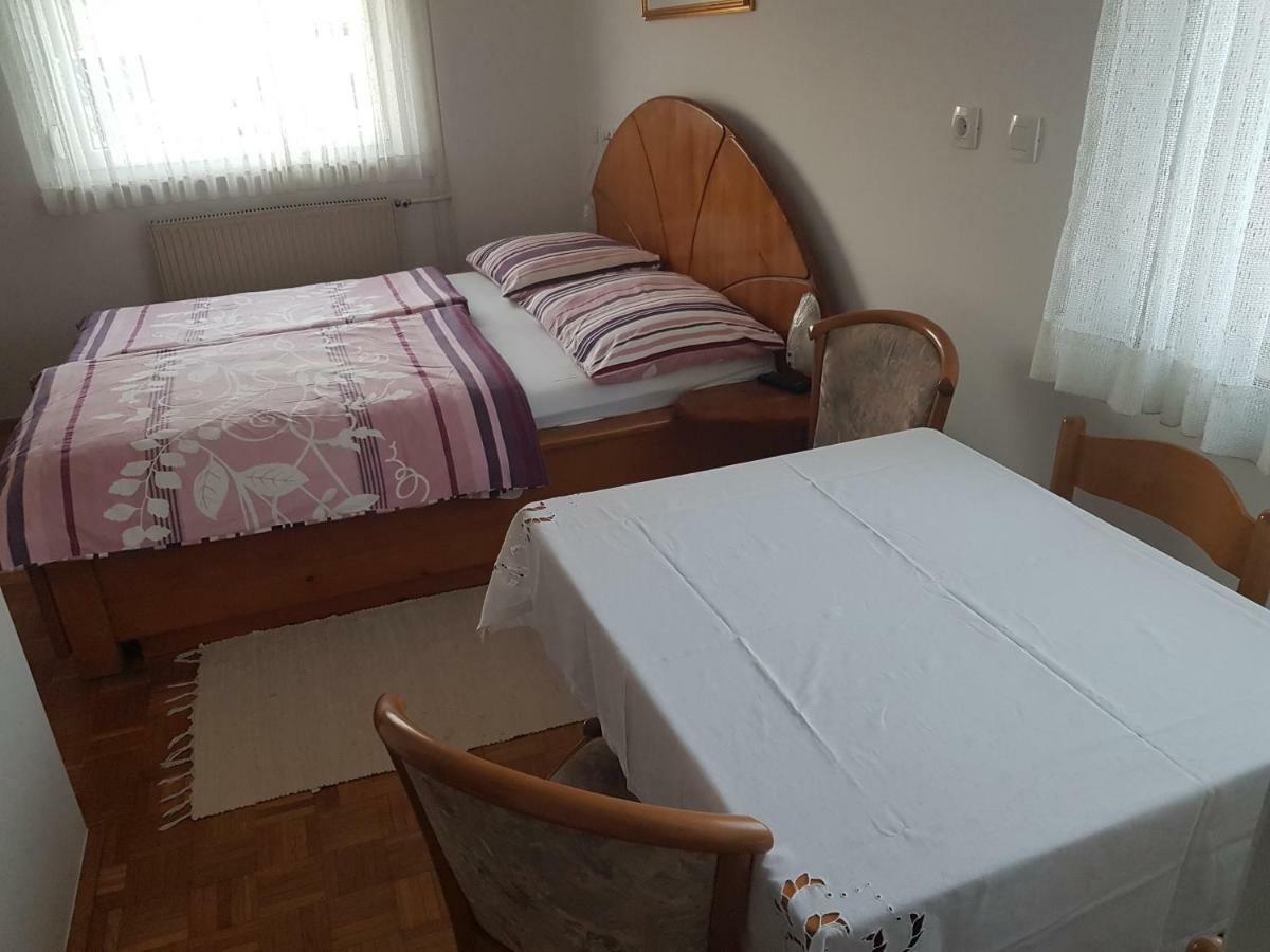 Apartment Lipar Preddvor Exterior foto